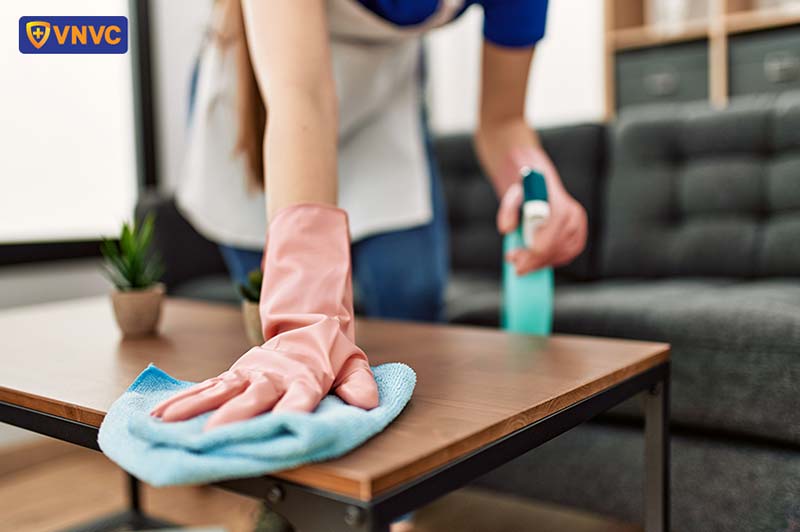 lau dọn vệ sinh nhà cửa